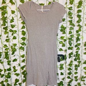 Grey dress with slit on the side